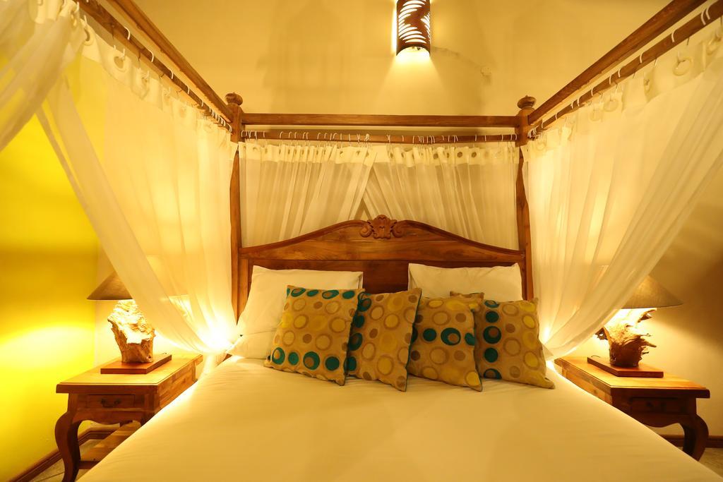 N'Taba River Lodge & Spa Port Saint John's ภายนอก รูปภาพ