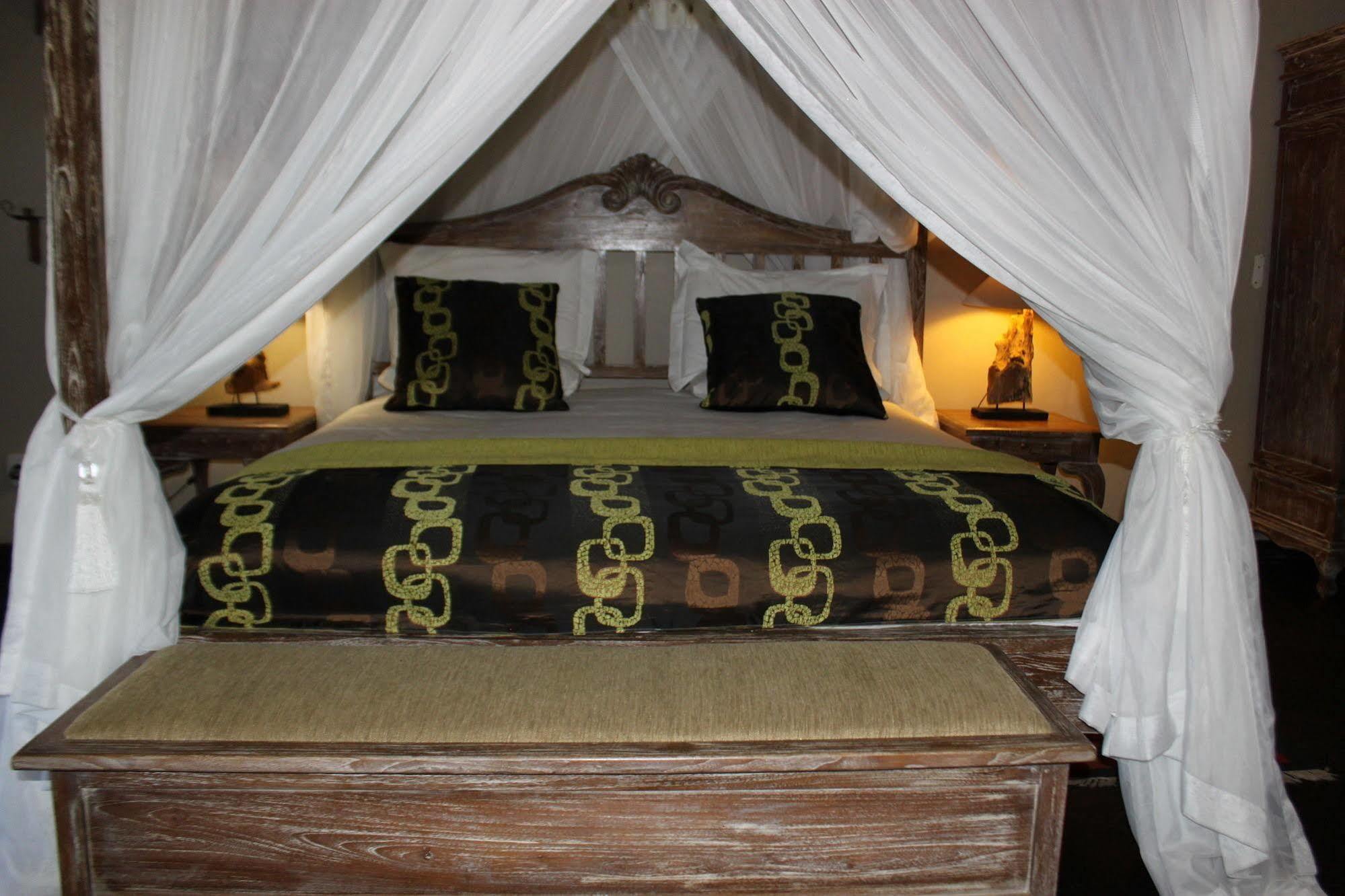 N'Taba River Lodge & Spa Port Saint John's ภายนอก รูปภาพ